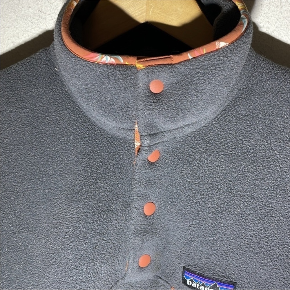 Patagonia Synchilla Pullover With Patterned Accen… - image 4